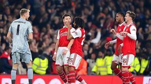 受制于球队 受制于球队